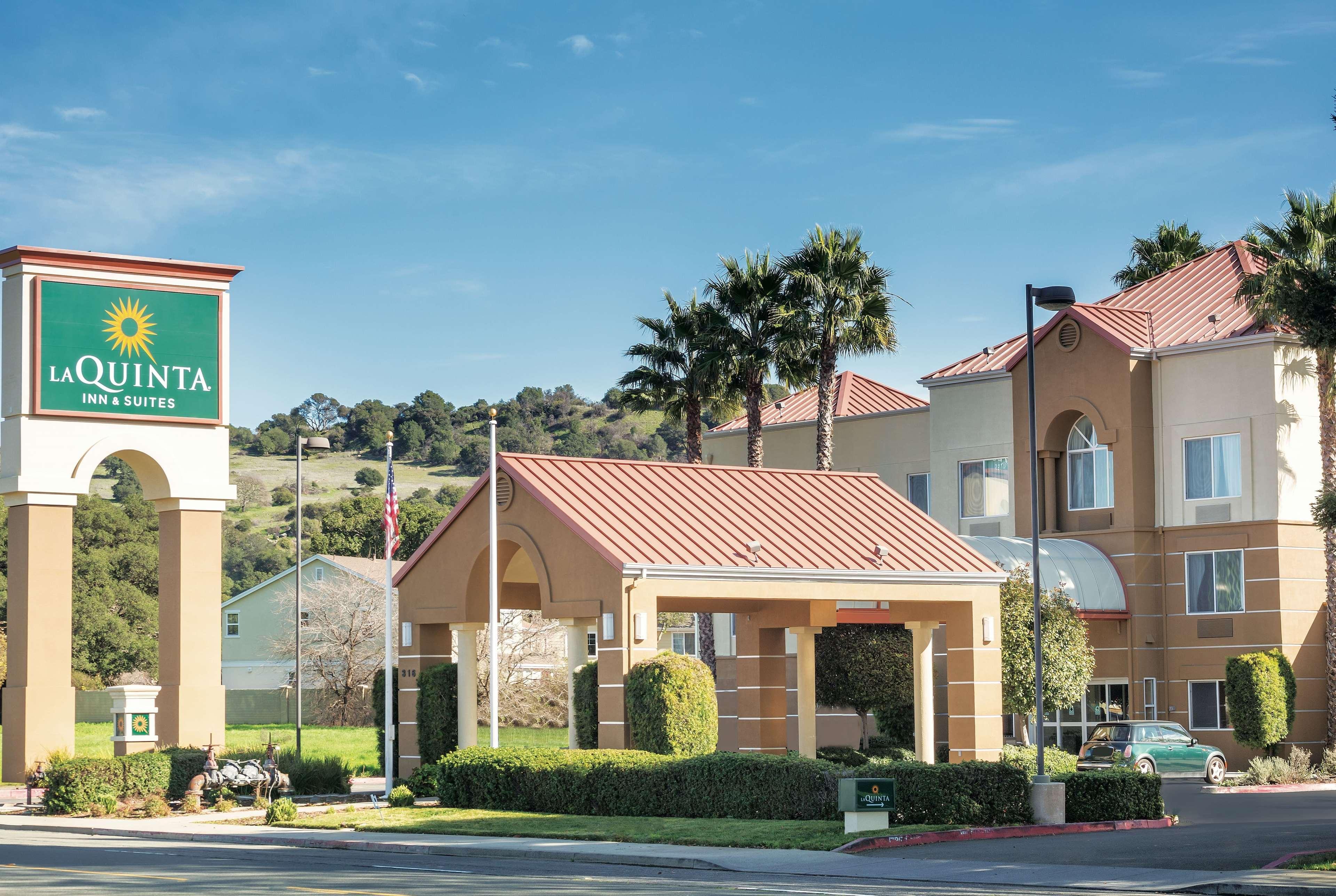 La Quinta By Wyndham Fairfield - Napa Valley Exterior foto